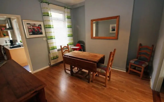 Ravenhill Townhouse city centre access