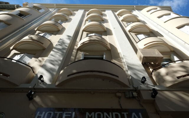 Hôtel Mondial