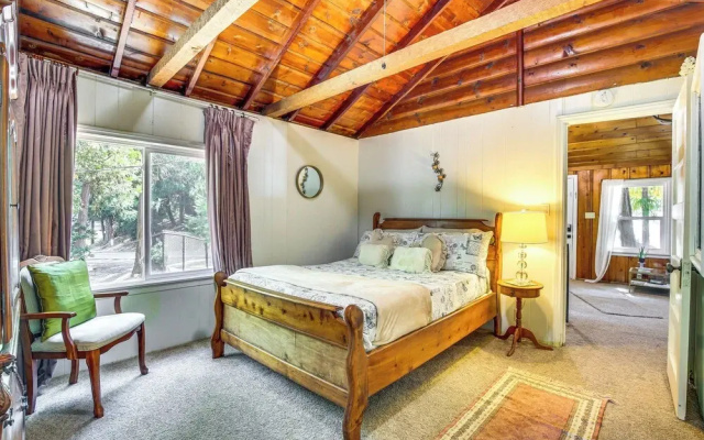 Pet-friendly California Abode w/ Fenced-in Yard!