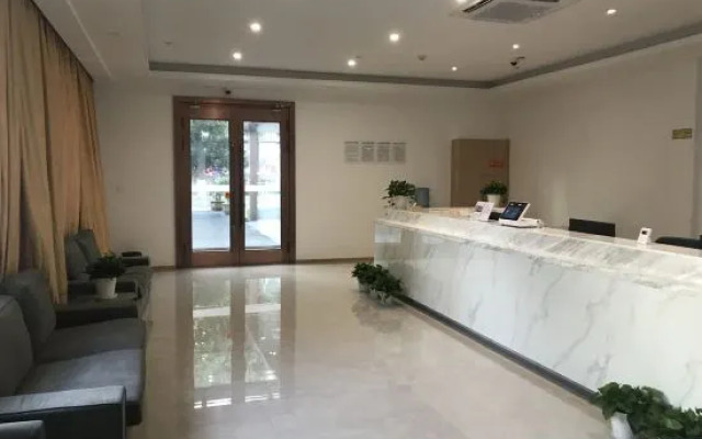 Shanghai Xinnan Hotel