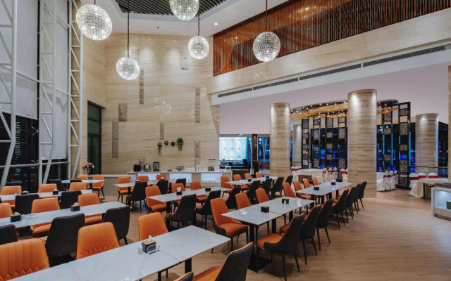 Garman International Hotel