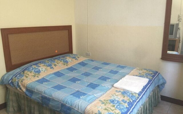 Chantorn Jomtien Guesthouse 1