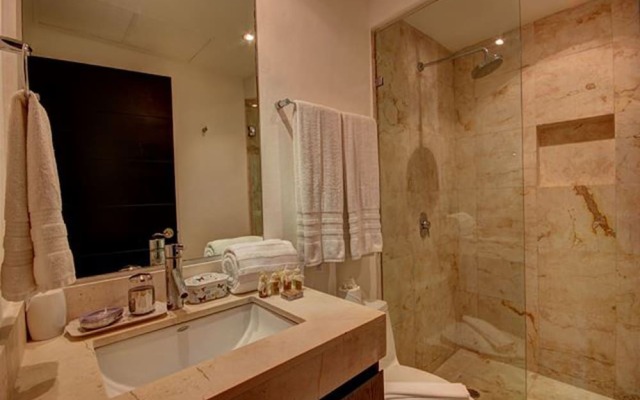 Elements PH06 by Tripintravel