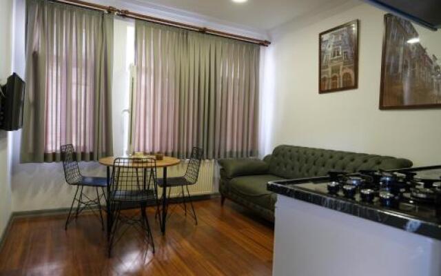 Taksim Neo Pera Suites