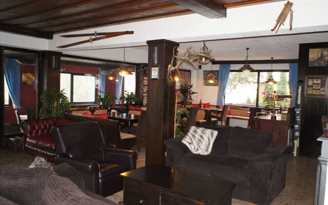 Blue Mountain Hotel