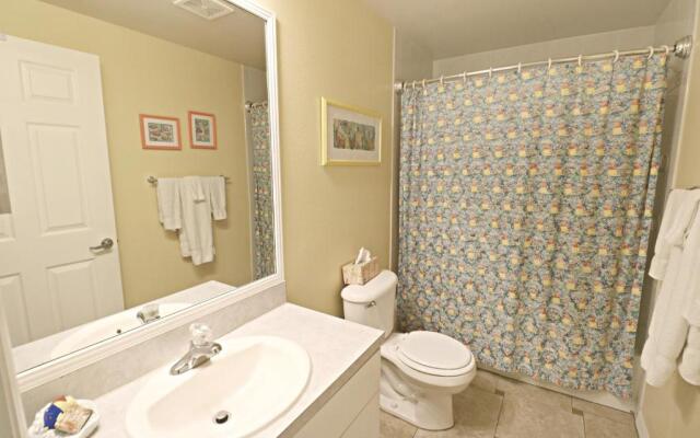 Ocean Village Club F34