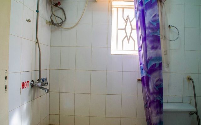 Crown Hotel Hoima