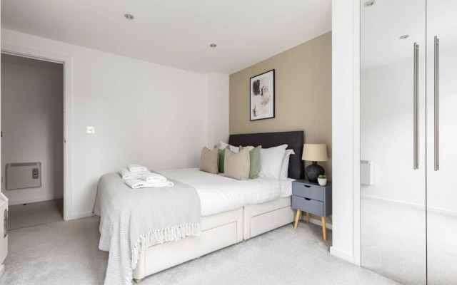 The Imperial Wharf Collection