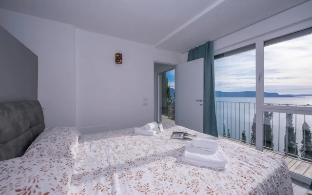 Rustichel Lake View in Toscolano Maderno