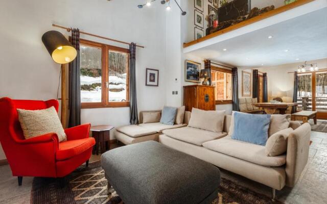 Chalet 4BR Wood Stove , Home Cinema , Parental Suite