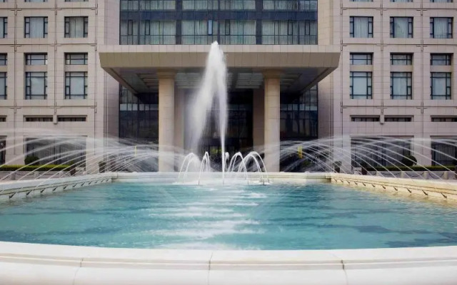 The Lakeview Tianjin -- Marriott Executive Apartments