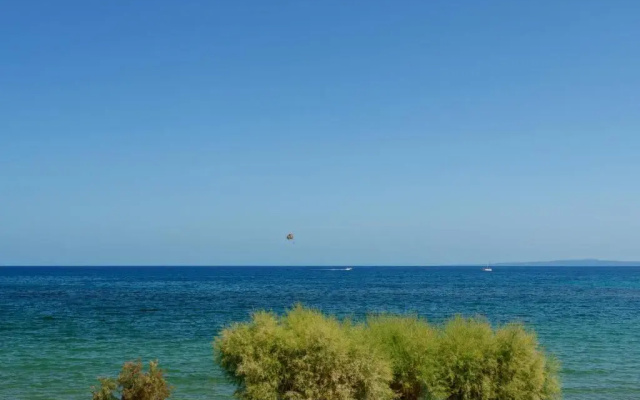 Iliessa Beach Hotel