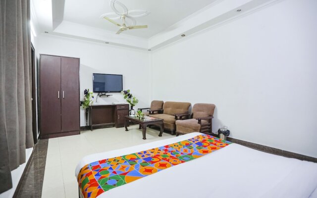 FabHotel F9 H Block Sector 51