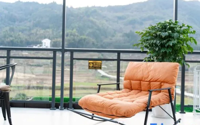 Yuheyi Homestay (Huangling Scenic Area Branch)