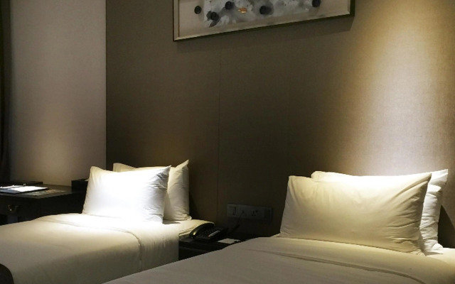 Geno Hotel