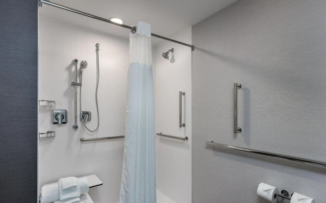 Courtyard by Marriott Pensacola I-10 West