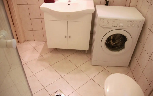 Duna Szecsi Apartmant