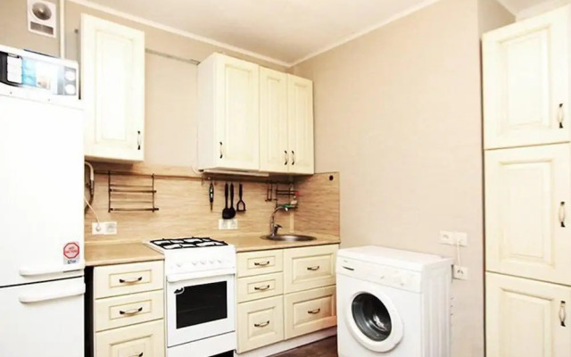 Улучшенные апартаменты «Apartlux Сокольническая», две комнаты