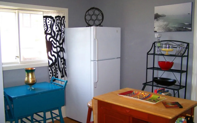 The Muse Gallery Guesthouse
