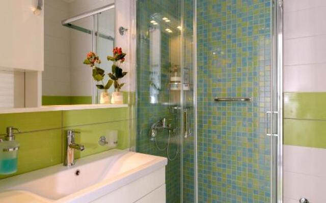 Alisahni Suite