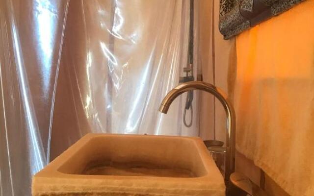 Merzouga Luxury Tents - Glamping