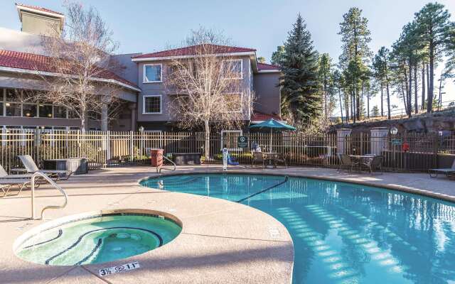 La Quinta Inn & Suites by Wyndham Flagstaff
