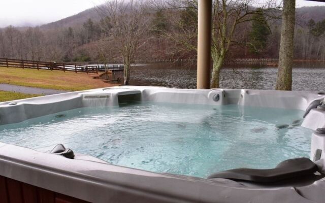 Falling Waters Lodge