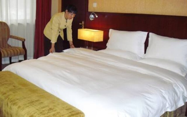 Tarshan Hotel