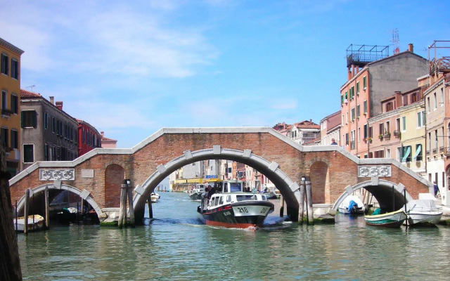 Ca' degli Archi Charme lux apt by Cannaregio Canal