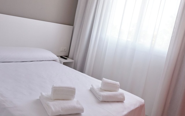 Hotel DL Port