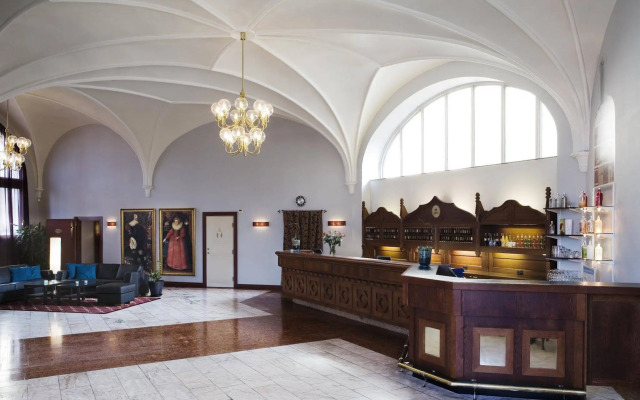 Home Hotel Christian IV – Dinner included