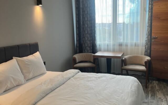 Tuzla Grand