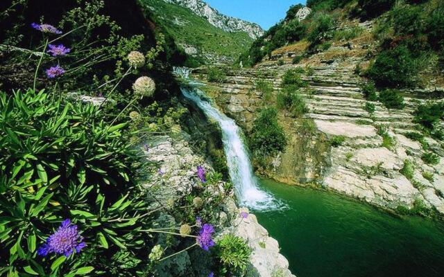 Agatas House Near The Beach With Parking Wifi