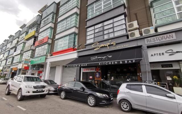 MWV Suite Room (MUAR)