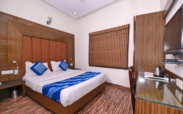 Hotel Blue Pearl Noida