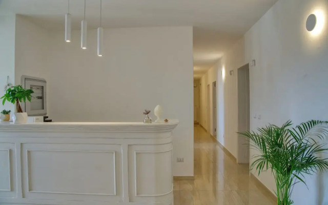 Imperial Exclusive Rooms and Breakfast