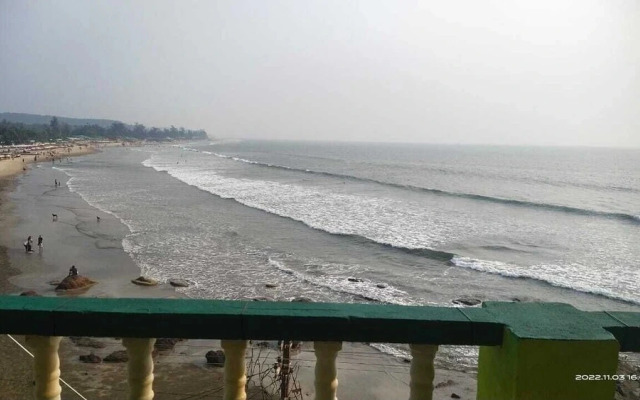 Hill Top Arambol