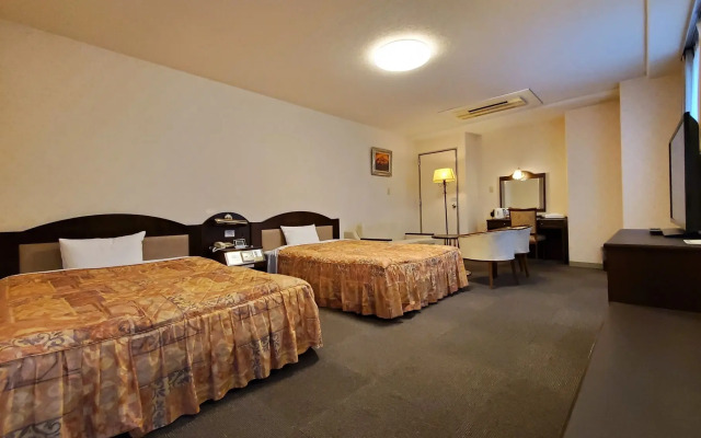 Nobeoka Urban Hotel