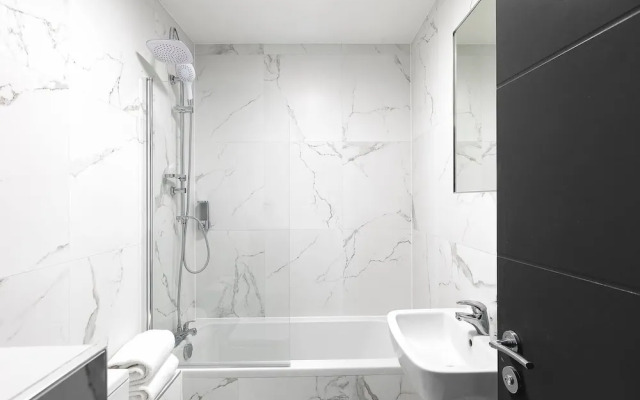 Skyvillion -vineyard Court- Enfield 1bed With Balcony