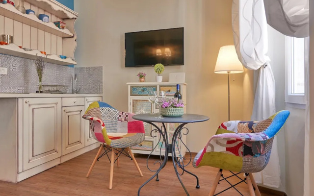 Old City Romantic Studios