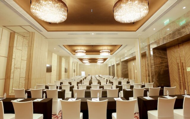 Holiday Inn Gurugram Sector 90, an IHG Hotel