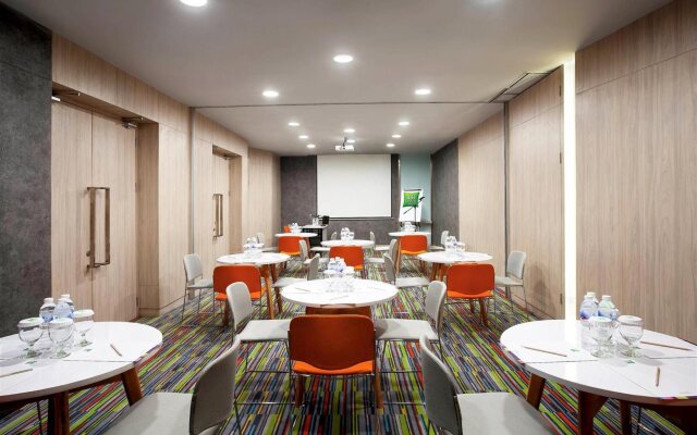 Ibis Styles Jakarta Sunter