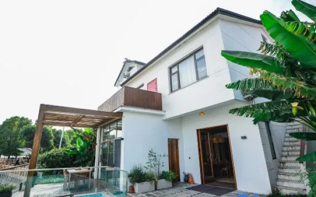 Suzhou Yuge Taihu Holiday Villa – Outside – Suzhou