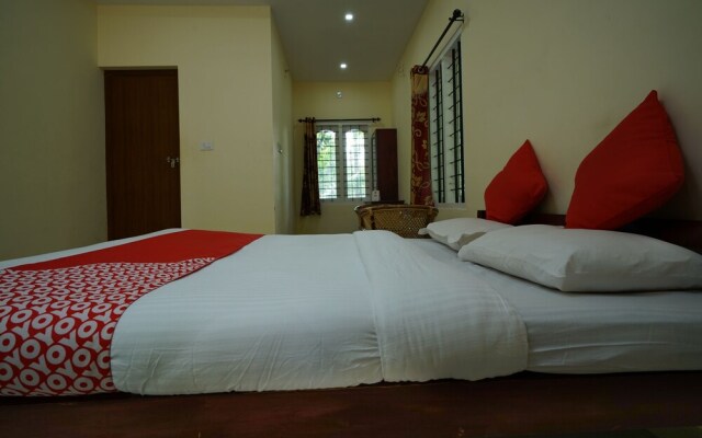 OYO 23317 Eden Farm House