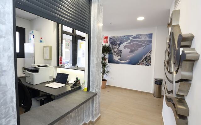 Hostal Palmones