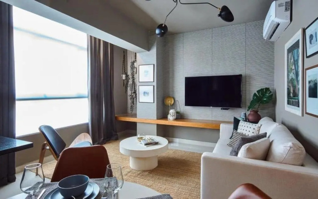 UPSCALE 1BR near BLUE MALL Rooftop YellowKey