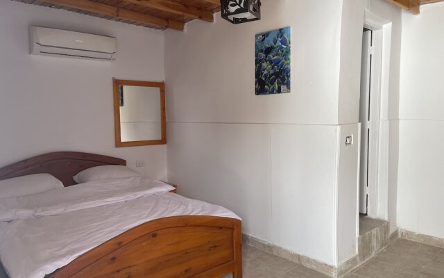 Auski Hostel Dahab