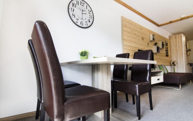 Oscar & Sons Apartments