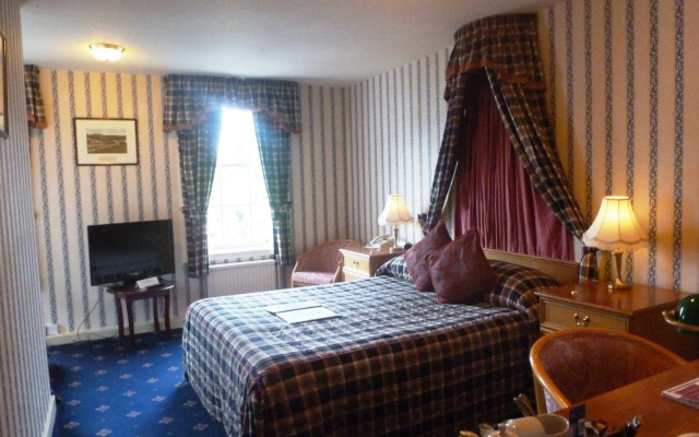 Moulin Hotel