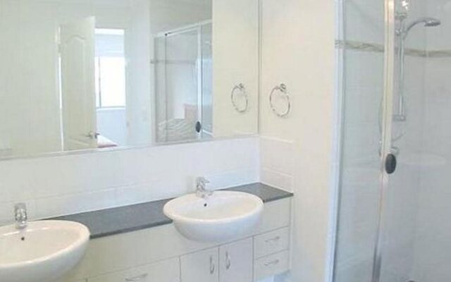 Coolum Villas